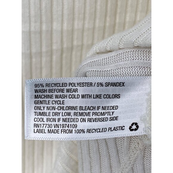 Wild Fable Women's Ivory Rib Twist Knit V-Neck Target LS  Boxy Top EUC 7515 - Picture 7 of 8